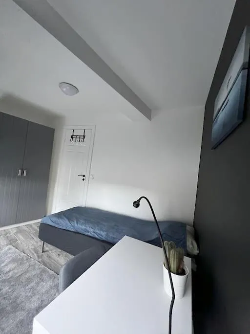 Spacious And Beautiful Apartment In Bergen With Free Parking 0*,